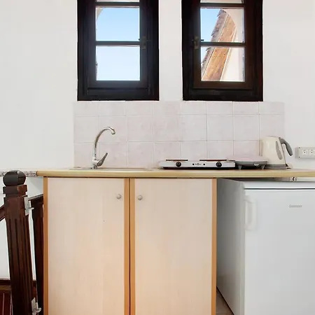 Yiannis 5 Adults 3 公寓 Plános